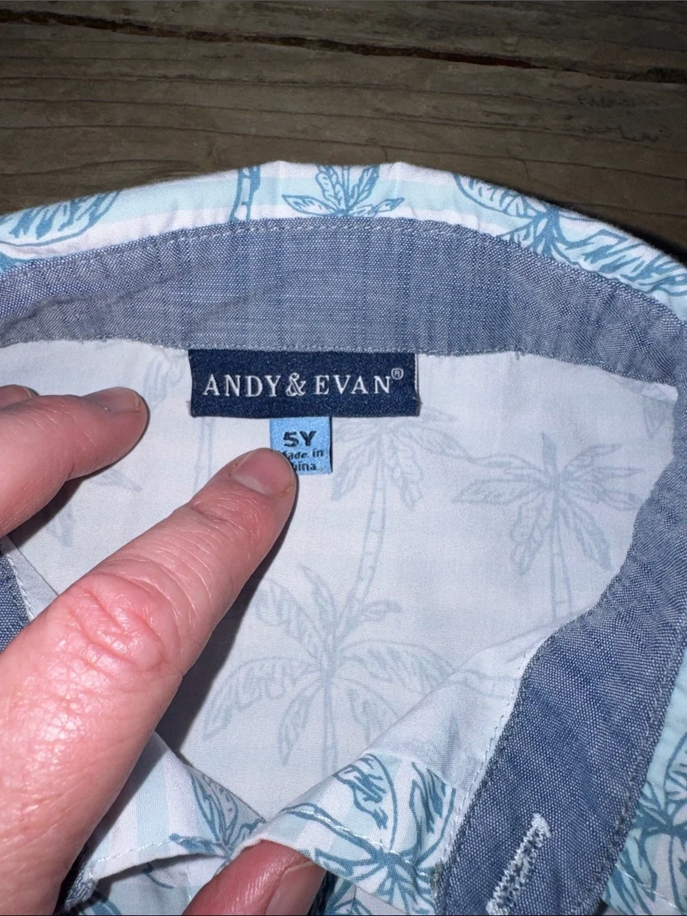 Andy & Evan White Shirt with Light Blue Palm Print size 5Y